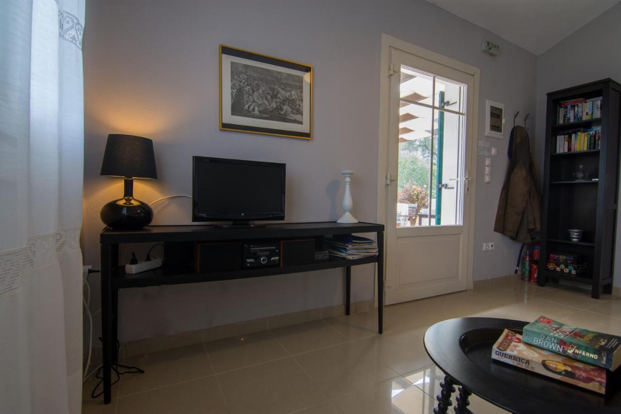 גאיוס Villa Elaia Suites & Apartments No.1 מראה חיצוני תמונה