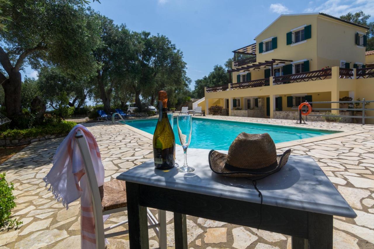 גאיוס Villa Elaia Suites & Apartments No.1 מראה חיצוני תמונה